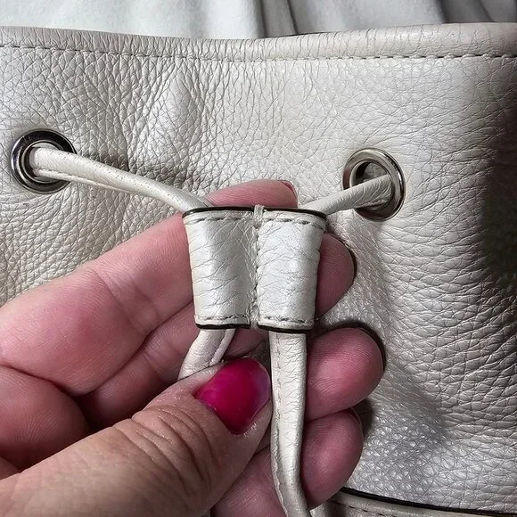 Coach Vintage Pebbled Leather Bucket Bag - Picture 4 of 12